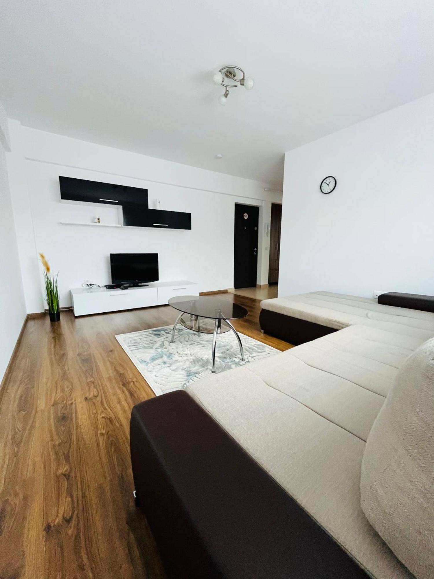 Green Apartaments Zărneşti المظهر الخارجي الصورة