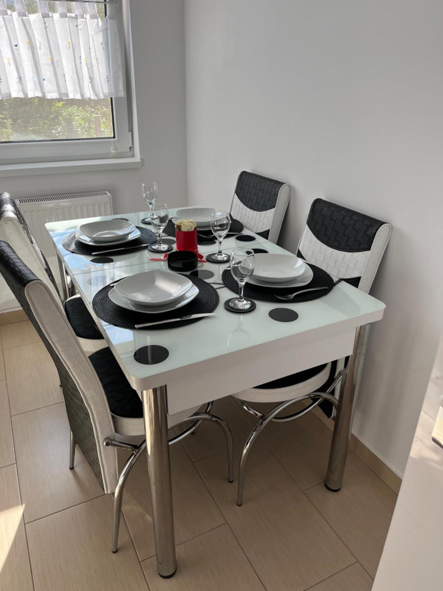Green Apartaments Zărneşti المظهر الخارجي الصورة